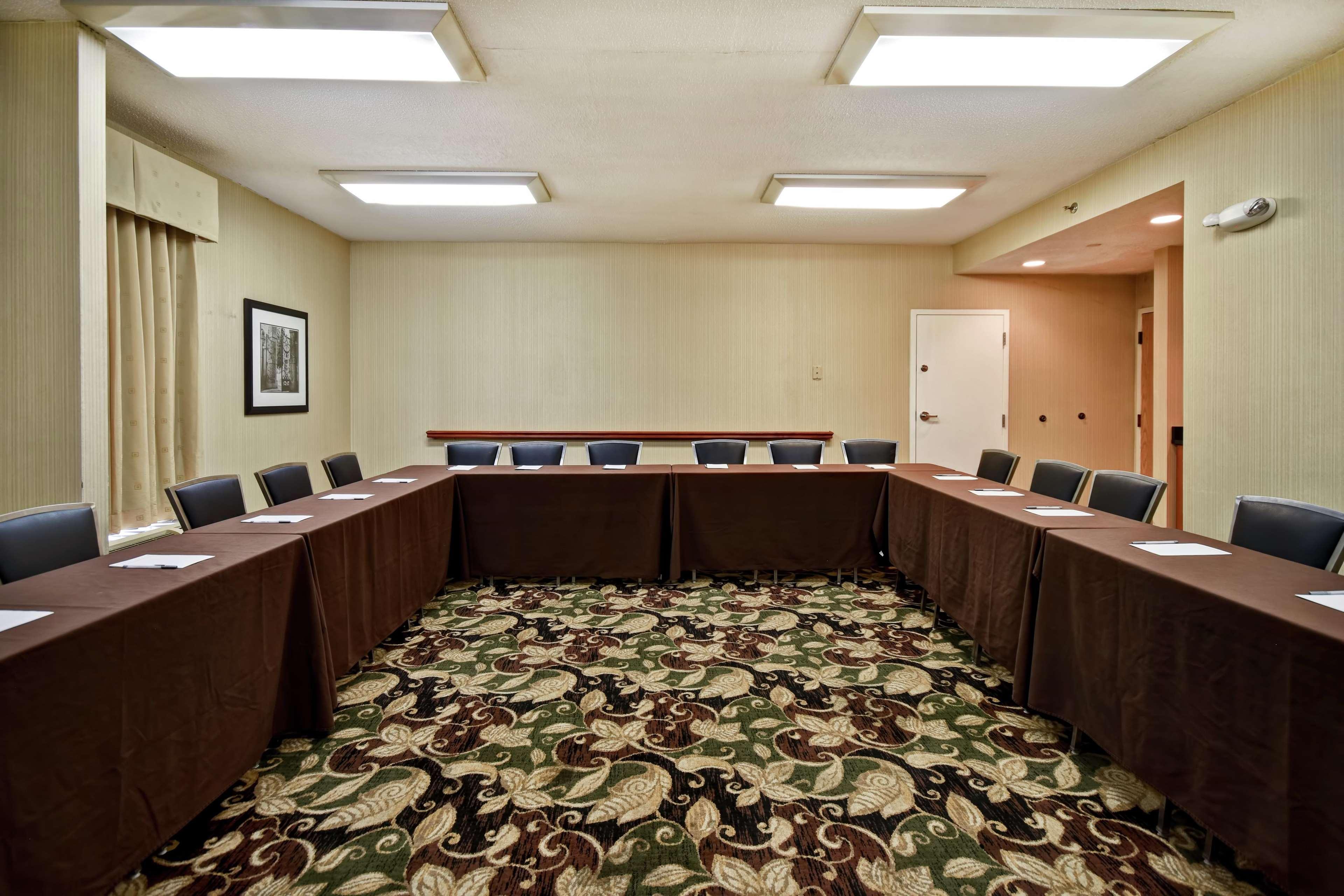 Hampton Inn St. Louis - Westport Maryland Heights Ngoại thất bức ảnh