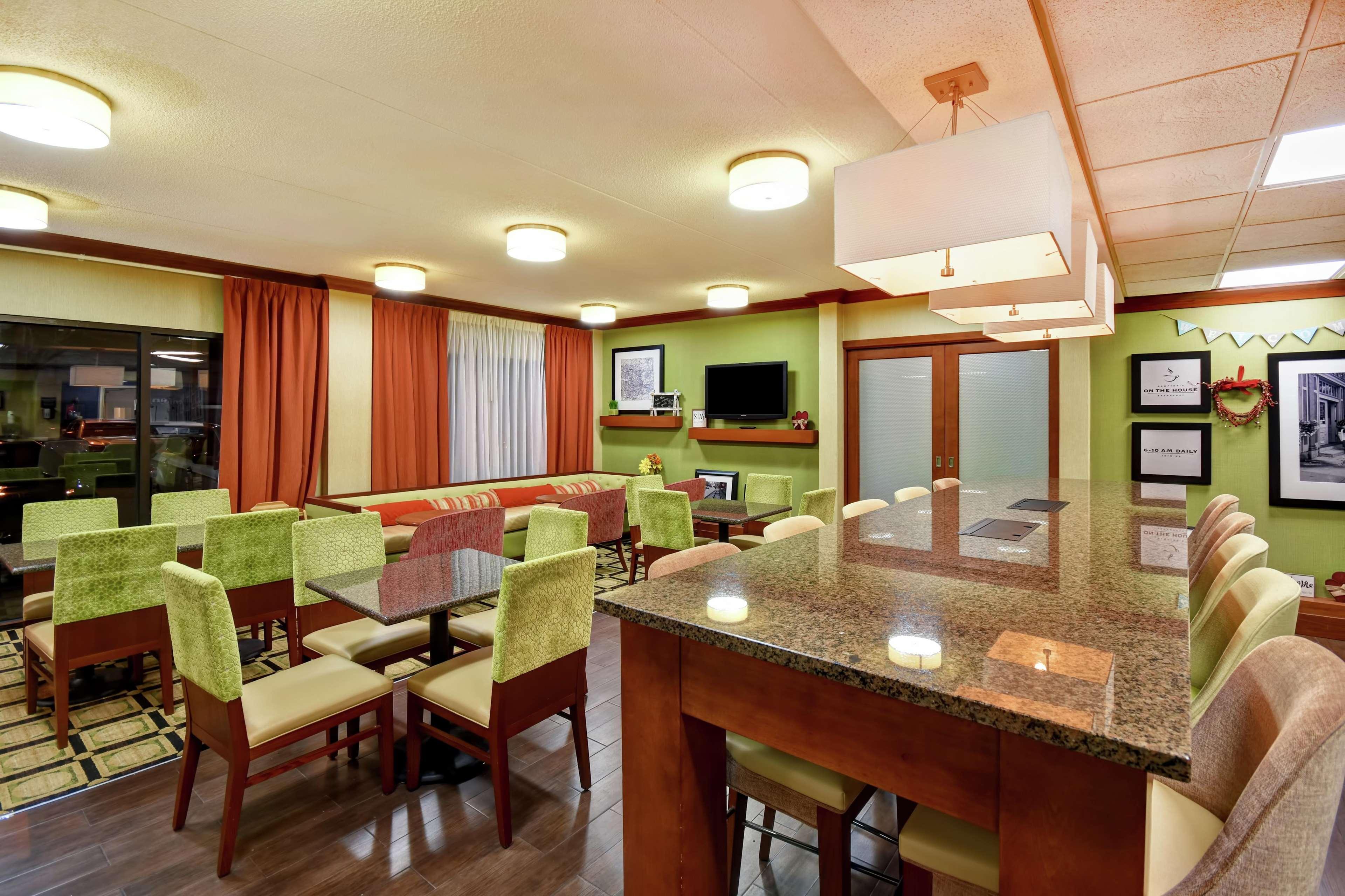 Hampton Inn St. Louis - Westport Maryland Heights Ngoại thất bức ảnh