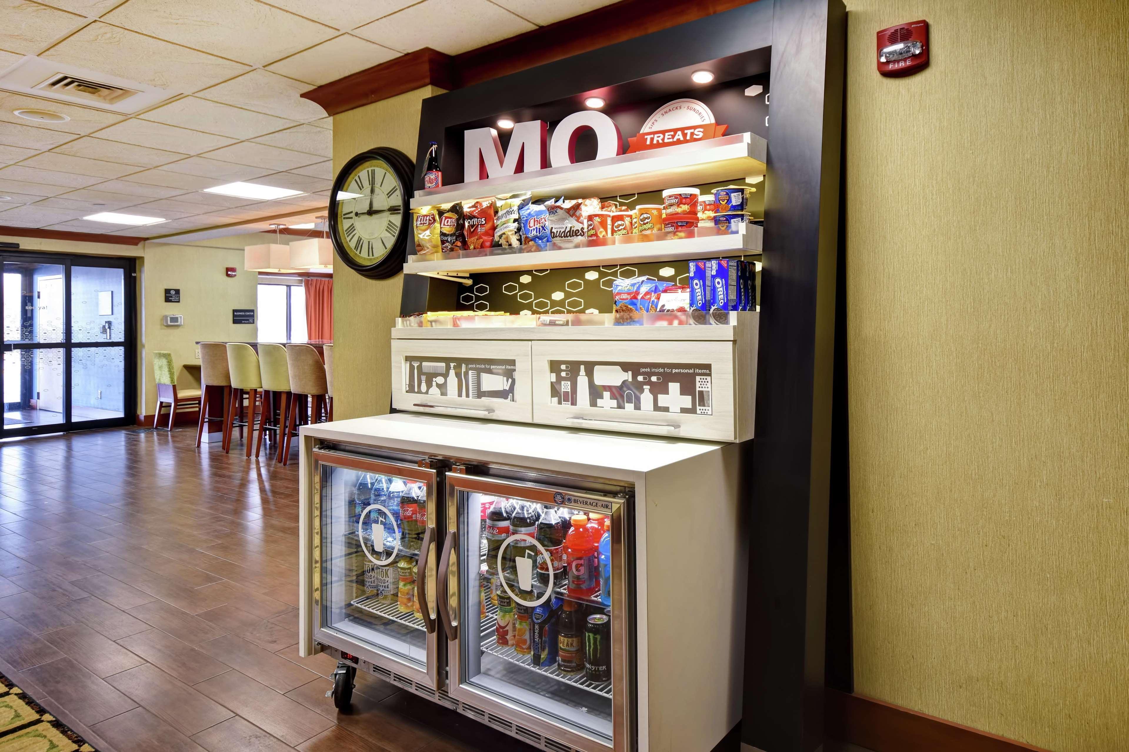 Hampton Inn St. Louis - Westport Maryland Heights Ngoại thất bức ảnh
