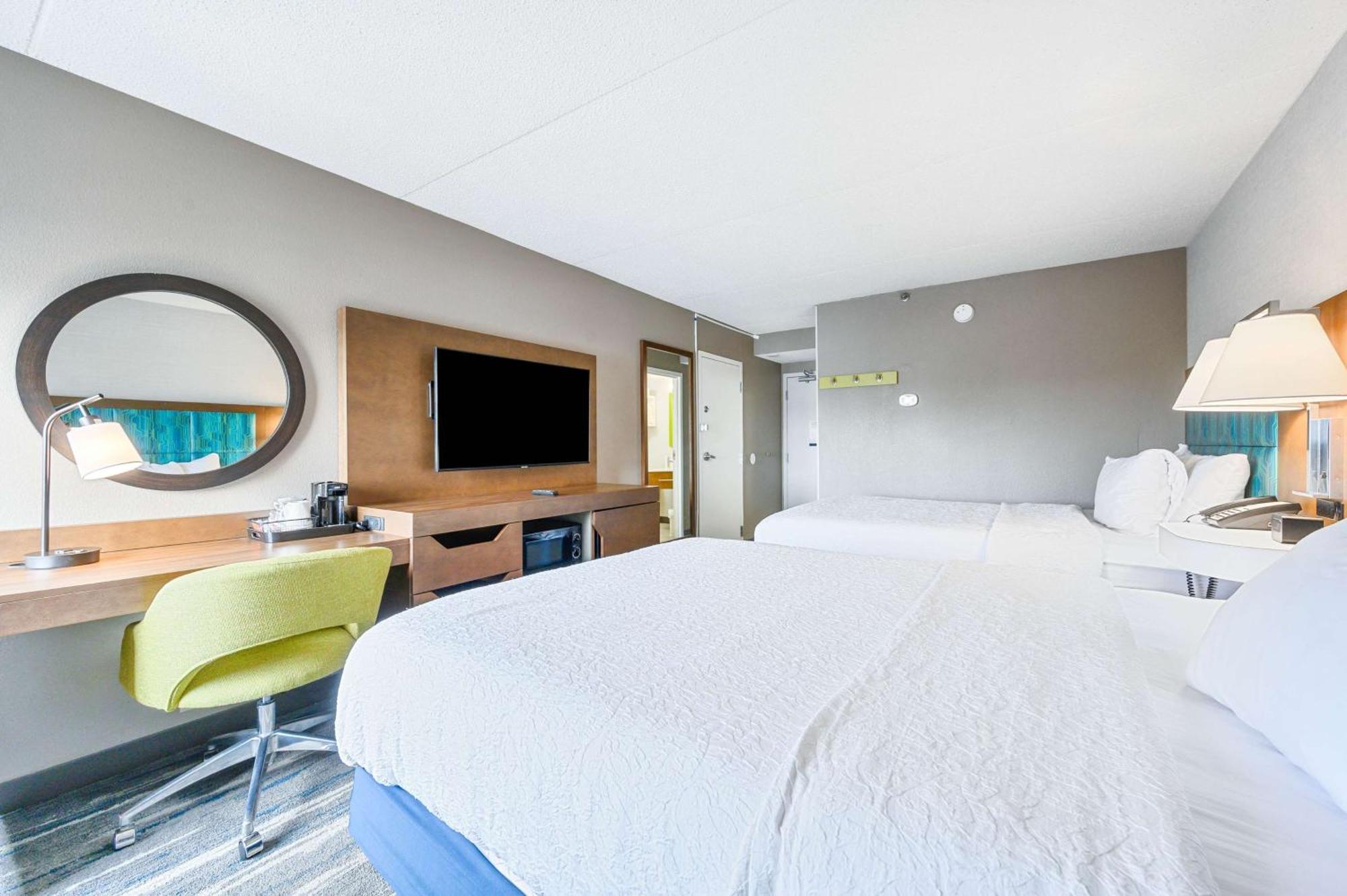 Hampton Inn St. Louis - Westport Maryland Heights Ngoại thất bức ảnh